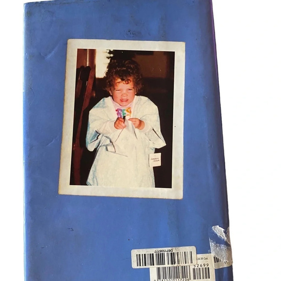 ANNA KENDRICK Scrappy little nobody hard cover memoir - Picture 2 of 10